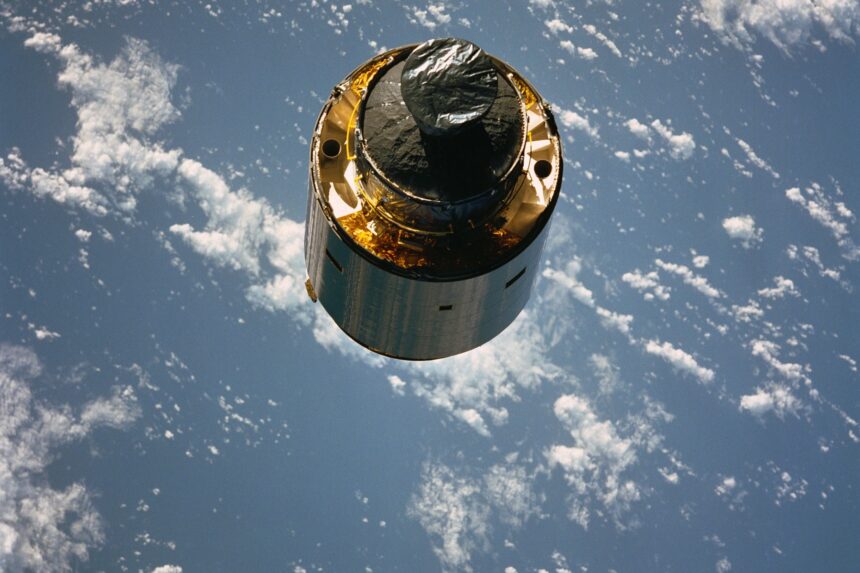 Upper C-Band Transition: What the FCC’s $6.3 Billion Clearing Plan Means for Satellite Operators